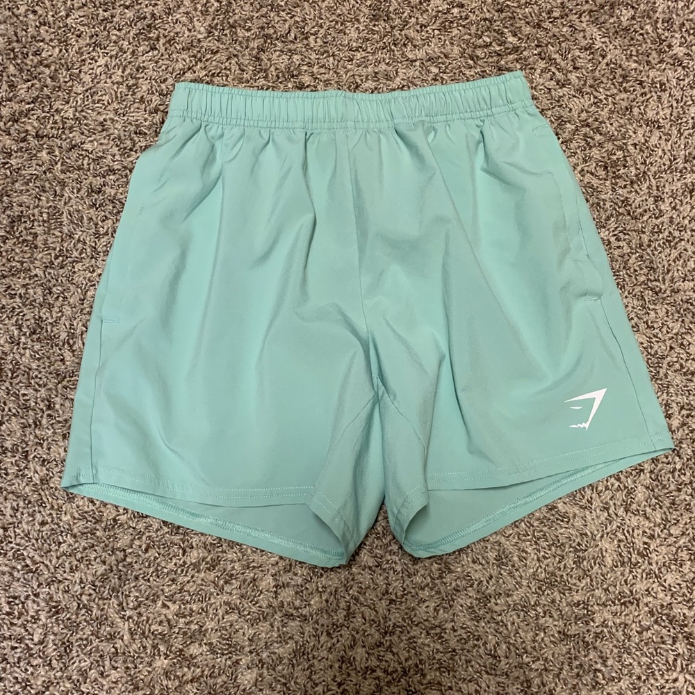 Gymshark Arrival 5in Shorts - Size Small
